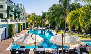 Appartements de luxe en première ligne de plage à vendre, Estepona, Costa del Sol avec vue sur mer 9737 