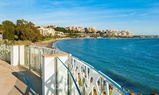 Appartements de luxe en première ligne de plage à vendre, Estepona, Costa del Sol avec vue sur mer 7962 