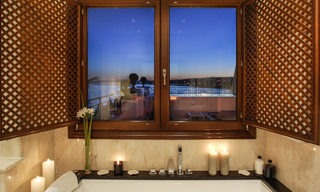 Appartements de luxe près de la plage à vendre, Estepona, Costa del Sol avec vue sur mer 9799 