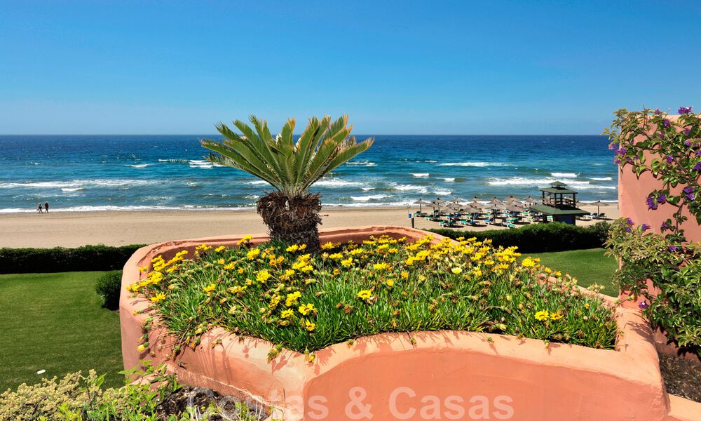 Penthouse exclusif près de la plage à vendre à Los Monteros, Marbella 37174