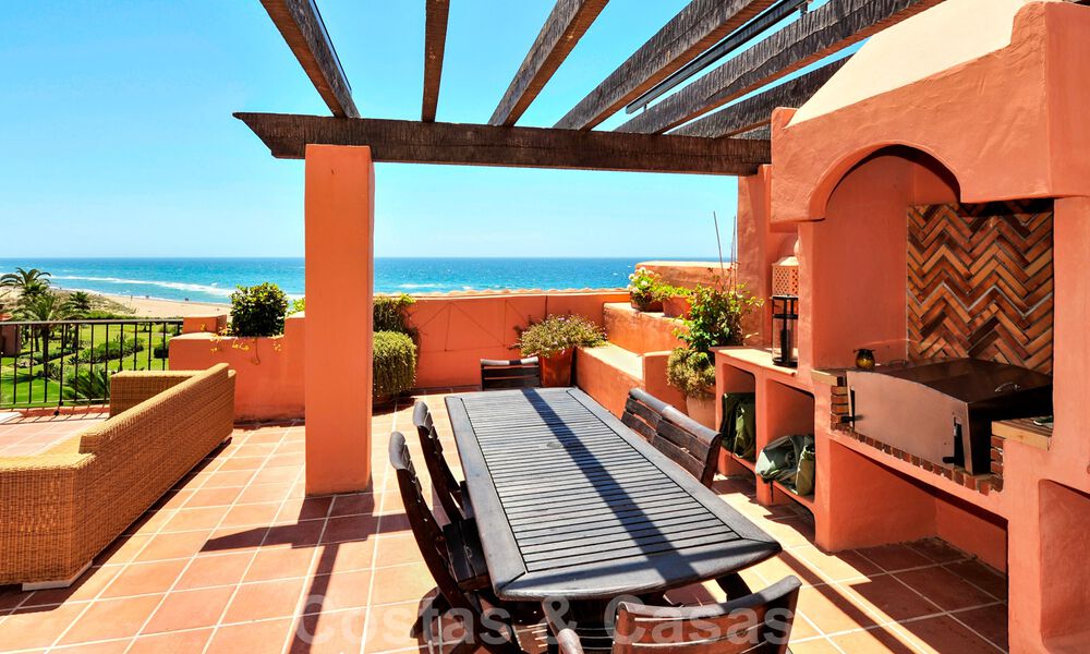 Penthouse exclusif près de la plage à vendre à Los Monteros, Marbella 37187