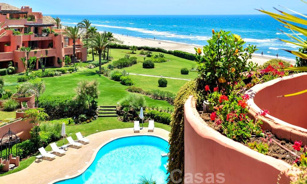Penthouse exclusif près de la plage à vendre à Los Monteros, Marbella 37191