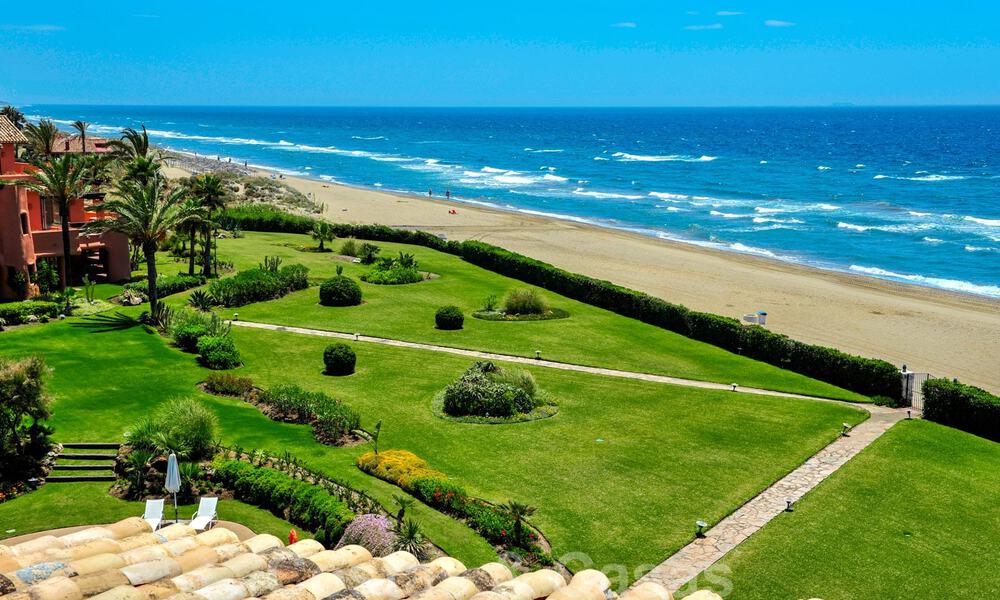 Penthouse exclusif près de la plage à vendre à Los Monteros, Marbella 37194
