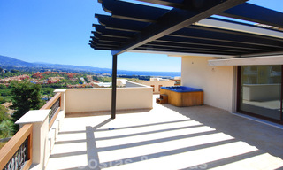 Penthouse de luxe à vendre près de Puerto Banús dans Nueva Andalucía, Marbella 30620 