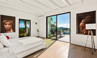 Villa exclusive de style moderne à acheter sur un parcours de golf connu dans la zone de Marbella - Benahavis - Estepona 37617 