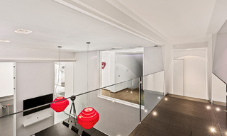 Villa exclusive de style moderne à acheter sur un parcours de golf connu dans la zone de Marbella - Benahavis - Estepona 37630 