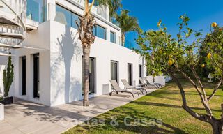 Villa exclusive de style moderne à acheter sur un parcours de golf connu dans la zone de Marbella - Benahavis 49522 