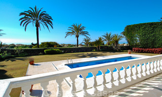 Villa exclusive en première ligne de plage à vendre dans l' Est de Marbella 30520 