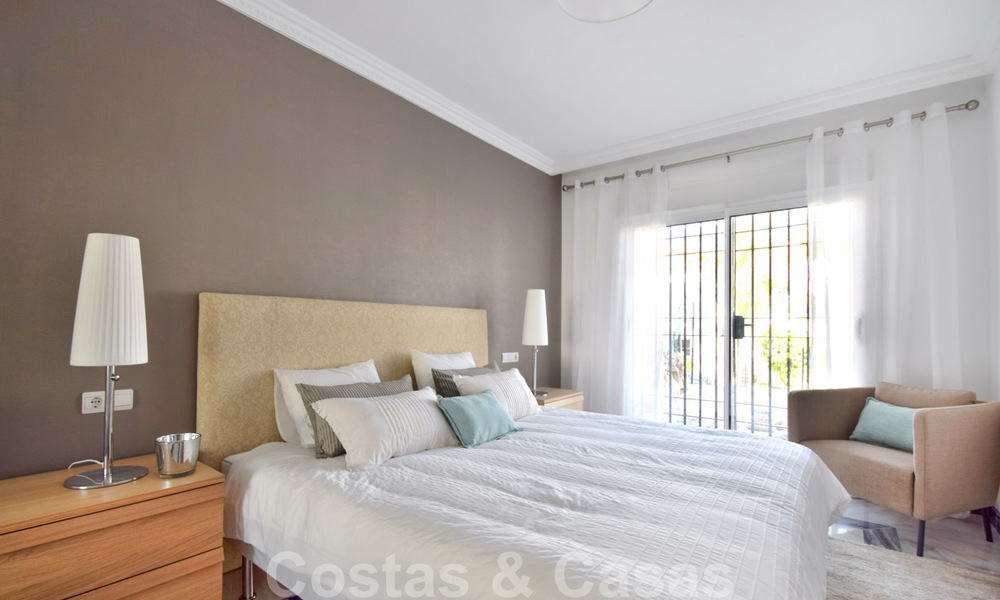 Bonne affaire! Appartements en vente dans la confortable urbanisation fermée de Nueva Andalucía - Marbella 20691