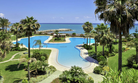 Appartements de luxe en première ligne de mer à vendre à Malibu, Puerto Banus, Marbella 23151