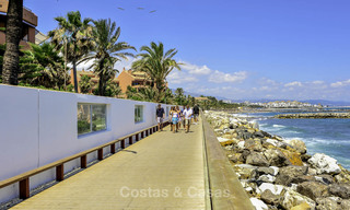 Appartements de luxe en première ligne de mer à vendre à Malibu, Puerto Banus, Marbella 23176 