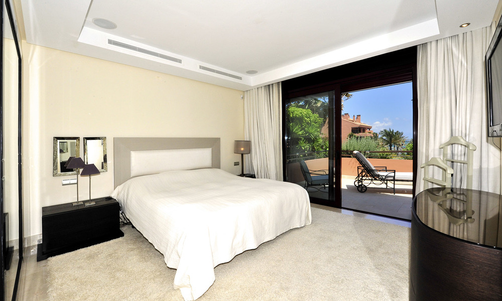 Appartements de luxe en première ligne de mer à vendre à Malibu, Puerto Banus, Marbella 23187