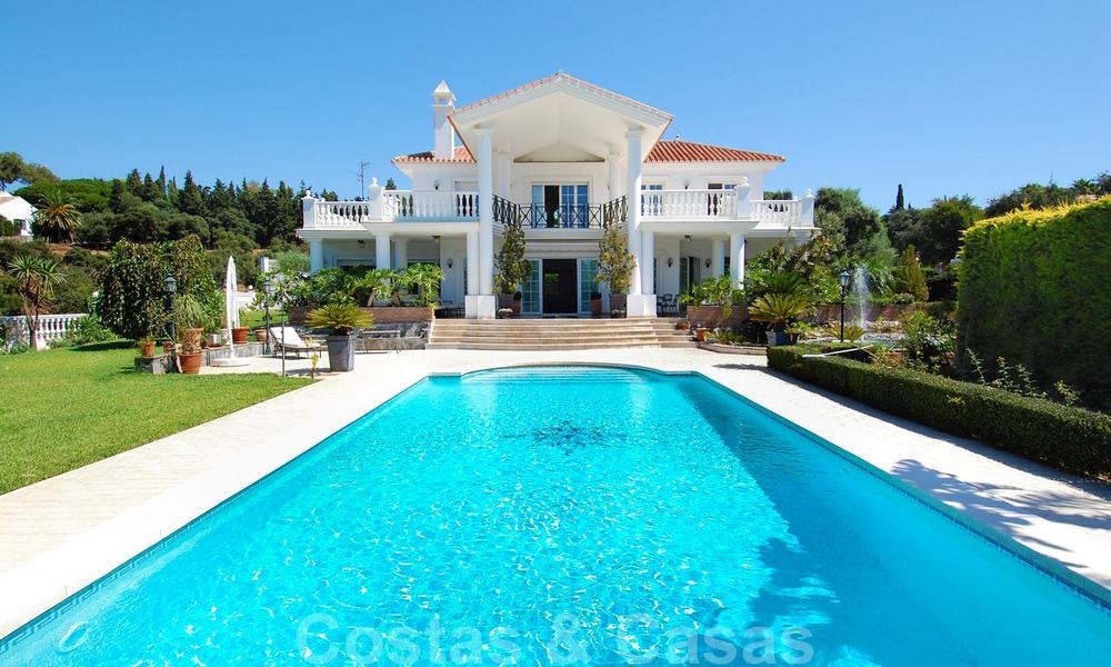 Villa de luxe de style colonial à acheter à l' Est de Marbella 22581
