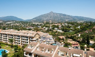 Appartements à vendre à proximité de toutes les commodités et de Puerto Banus à Nueva Andalucia, Marbella 1138 