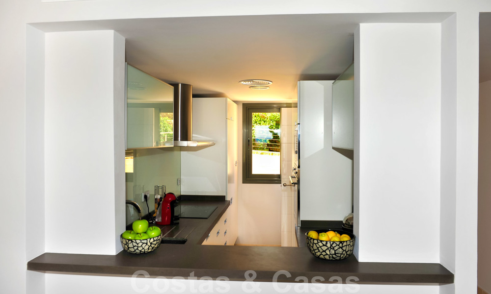 TEE 6: Appartements modernes et luxueux en première ligne du golf avec une vue imprenable sur le golf et la mer à vendre à Marbella - Benahavis 23928