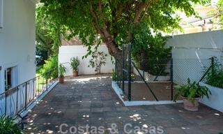 Villa traditionnelle méditerranéenne de luxe sur un grand terrain à vendre sur le Golden Mile à Marbella 44234 