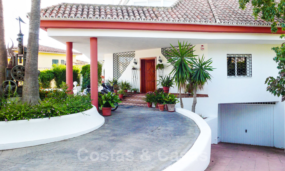 ?Villa unique en vente dans une zone réputée du Nouveau Golden Mile à Estepona - Marbella 22733