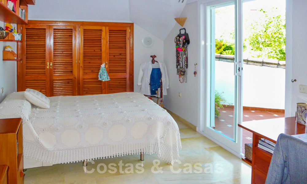 ?Villa unique en vente dans une zone réputée du Nouveau Golden Mile à Estepona - Marbella 22759