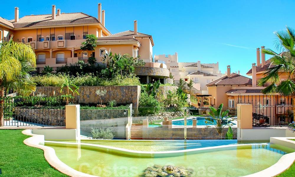Appartements bon marché et penthouses duplex de luxe à vendre à Nueva Andalucia, Marbella 20788