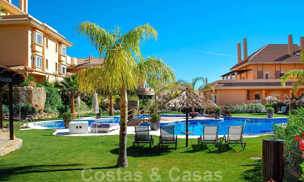 Appartements bon marché et penthouses duplex de luxe à vendre à Nueva Andalucia, Marbella 20794
