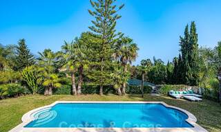 Villa moderne de luxe à vendre dans la vallée du golf de Nueva Andalucia, à distance de marche de Puerto Banus, Marbella 51016 