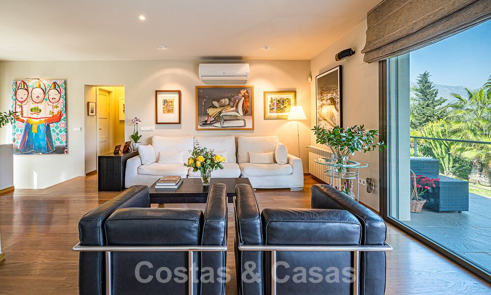 Villa moderne de luxe à vendre dans la vallée du golf de Nueva Andalucia, à distance de marche de Puerto Banus, Marbella 51043