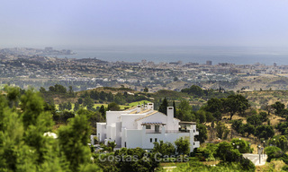 Appartement à acheter à Marbella avec vue panoramique sur la montagne et la mer. 17814 