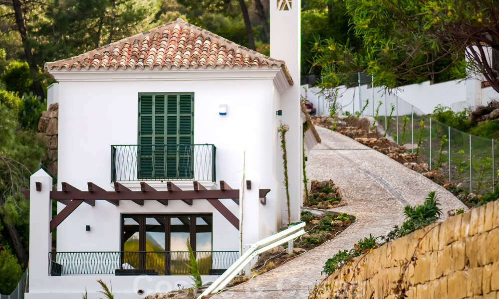 Villa moderne de style andalou à acheter dans la zone de Marbella - Benahavis 29479