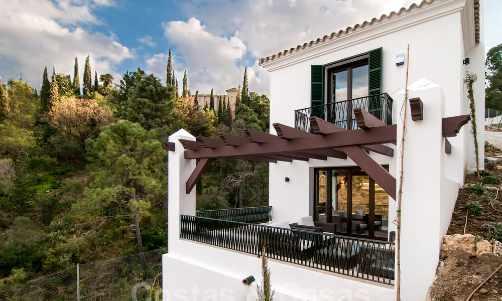 Villa moderne de style andalou à acheter dans la zone de Marbella - Benahavis 29485