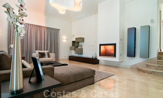 Villa moderne de style andalou à acheter dans la zone de Marbella - Benahavis 29561 