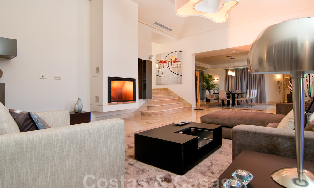 Villa moderne de style andalou à acheter dans la zone de Marbella - Benahavis 29562