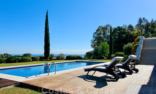 Villa moderne de style andalou à acheter dans la zone de Marbella - Benahavis 31594 