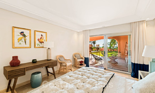 Appartements et penthouses de luxe à vendre en première ligne de plage à Marbella 33869 