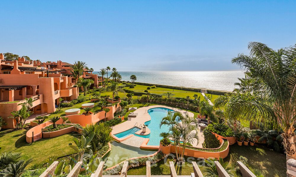 Appartements et penthouses de luxe à vendre en première ligne de plage à Marbella 33871