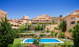 Appartements avec de grandes terrasseset vue sur mer en vente à Elviria, l' Est de Marbella 20266 