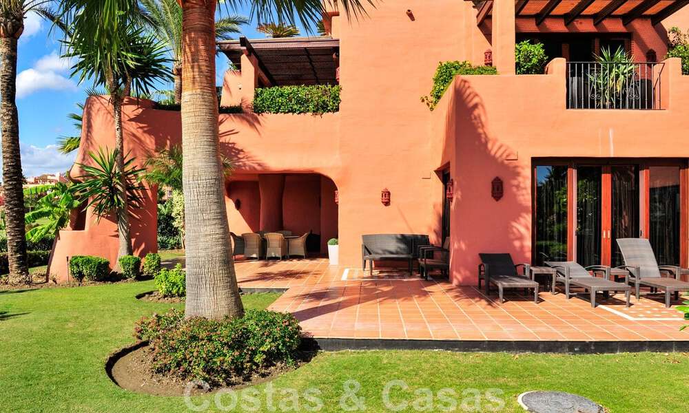 Appartements exclusifs en première ligne de plage à vendre sur la New Golden Mile, entre Marbella et la ville d’Estepona 795426