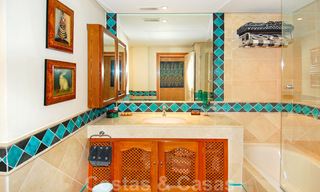 Appartements de premier étage de luxe à vendre dans un complexe en première ligne de plage, nouvelle Mille d' Or, Marbella - Estepona 26961 