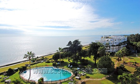 Penthouse de luxe à vendre dans un complexe en première ligne de plage, nouvelle Mille d' Or, Marbella - Estepona 13133