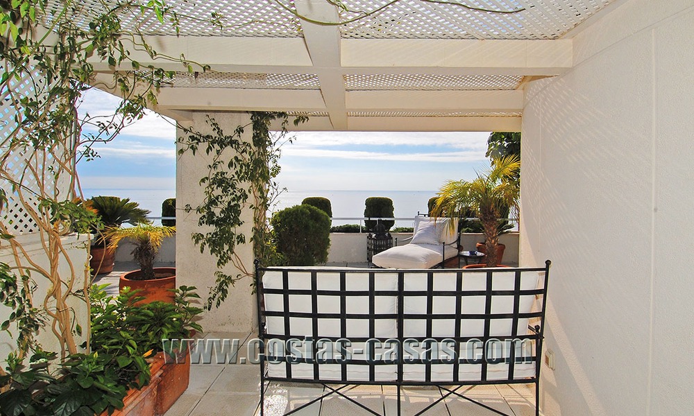 Penthouse de luxe à vendre dans un complexe en première ligne de plage, nouvelle Mille d' Or, Marbella - Estepona 13138