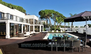 Villa moderne contemporaine en première ligne de plage à vendre à Marbella 5415 