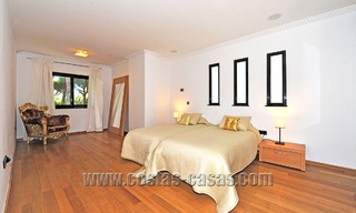 Villa moderne contemporaine en première ligne de plage à vendre à Marbella 5440 